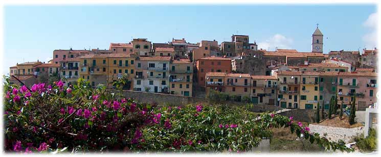 Vista del Paese di Capoliveri